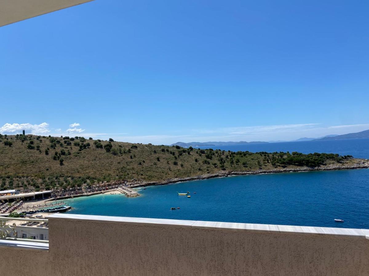 Meli's Saranda